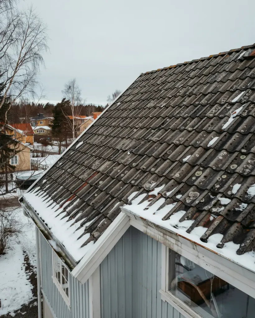 tecken p d lig takventilation s skyddar du vind isolering och yttertak